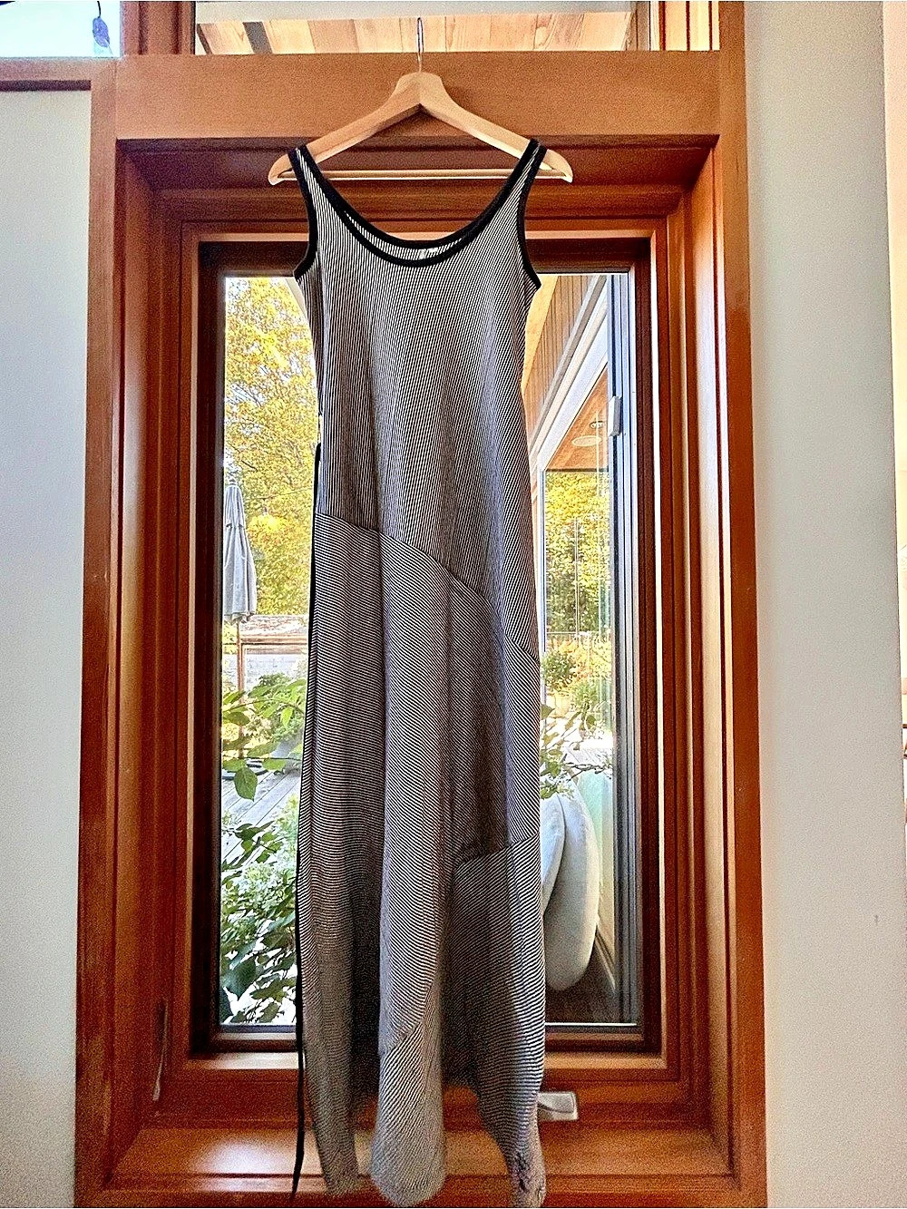 Black & White Maxi Dress Like New